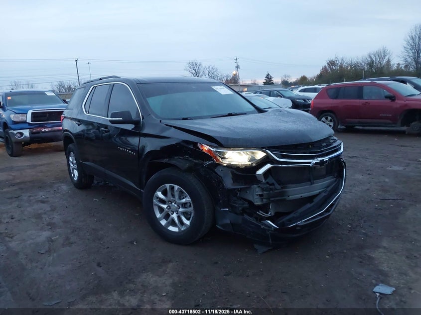 CHEVROLET TRAVERSE FWD LT CLOTH