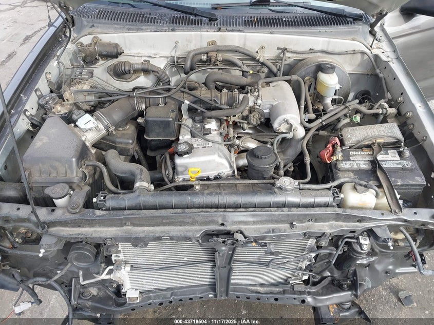 5TEVL52N84Z357208 2004 TOYOTA TACOMA photo no. 10