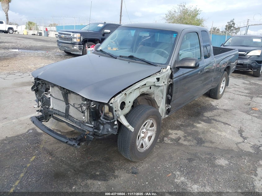 5TEVL52N84Z357208 2004 TOYOTA TACOMA photo no. 2