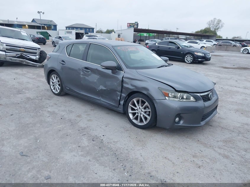 LEXUS CT 200H PREMIUM