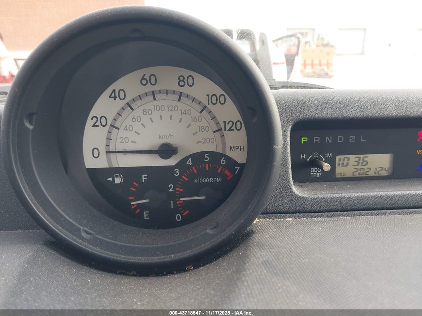 2005 Scion Xb VIN: JTLKT324254022409 Lot: 43718547