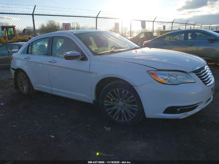 CHRYSLER 200 LIMITED
