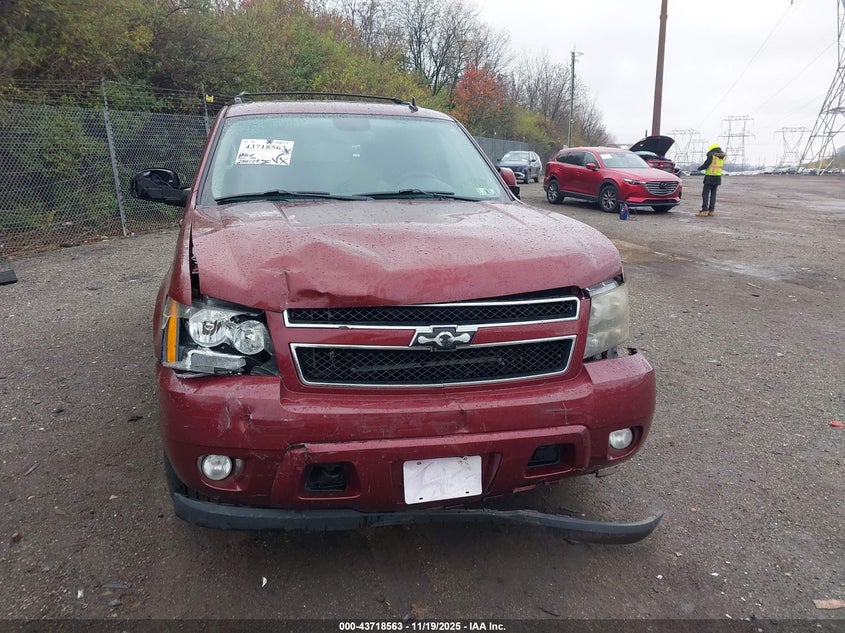 2008 Chevrolet Tahoe Lt VIN: 1GNFK13008J212738 Lot: 43718563