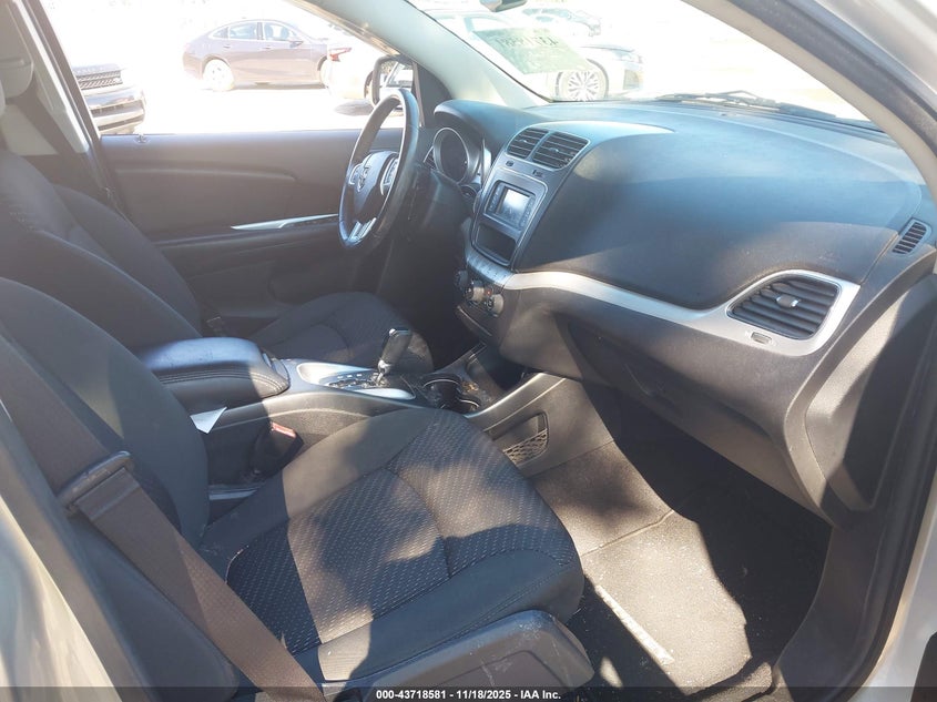 3C4PDCBG0CT231969 2012 DODGE JOURNEY photo no. 5
