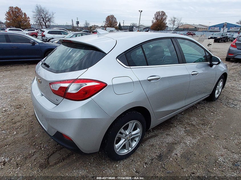 3G1BE6SM0JS652892 2018 CHEVROLET CRUZE photo no. 4