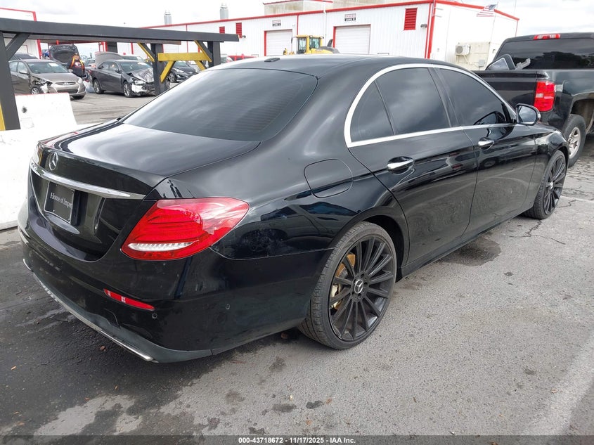 WDDZF4JB8HA174469 2017 MERCEDES-BENZ E-KLASSE photo no. 4