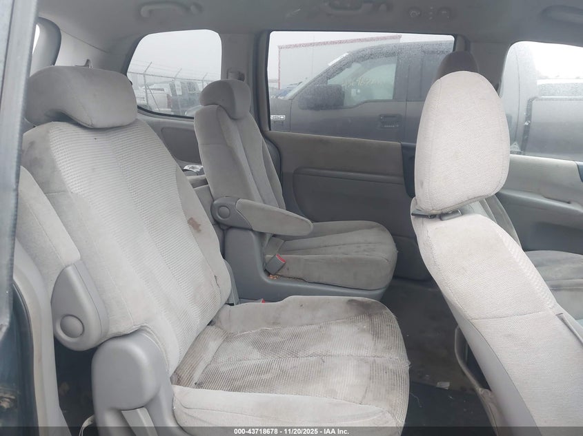 2007 Kia Sedona VIN: KNDMB133276130120 Lot: 43718678