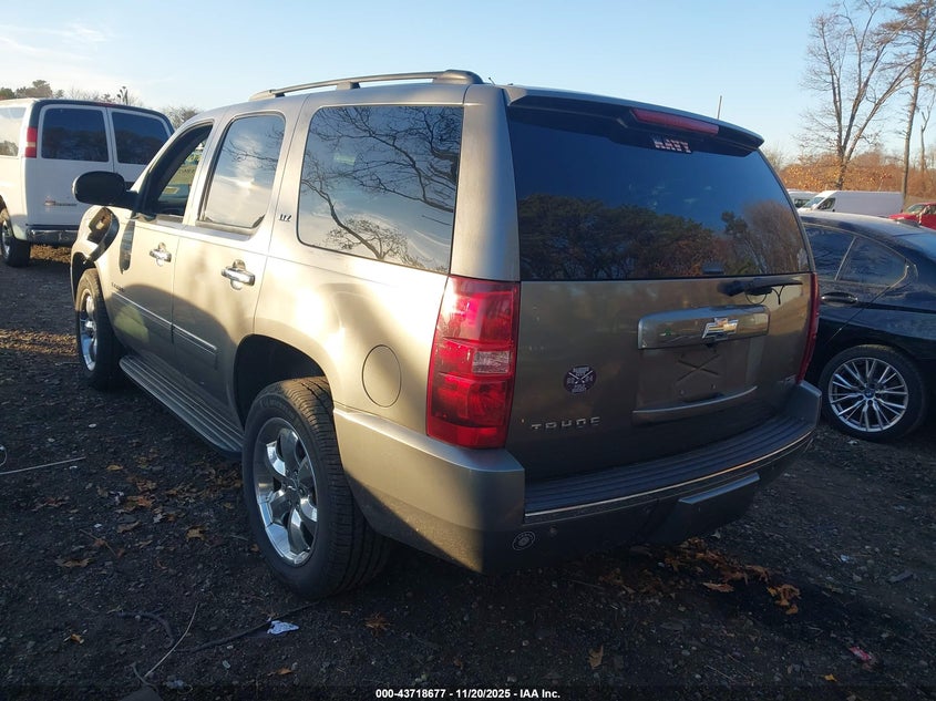 1GNFK33009R167220 2009 CHEVROLET TAHOE photo no. 3