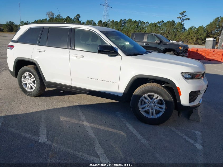 JEEP GRAND CHEROKEE LAREDO 4X4