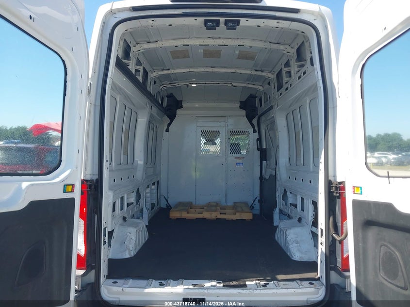 2018 Ford Transit-250 VIN: 1FTYR2XM3JKA83412 Lot: 43718740
