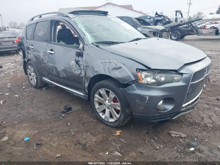 MITSUBISHI OUTLANDER SE