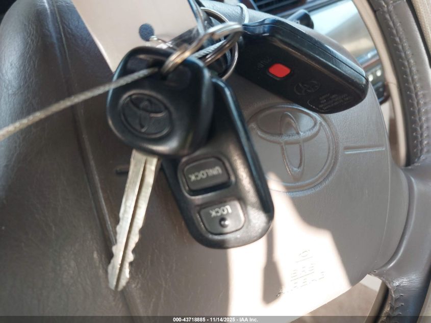 1998 Toyota Avalon Xls VIN: 4T1BF18B1WU270306 Lot: 43718885