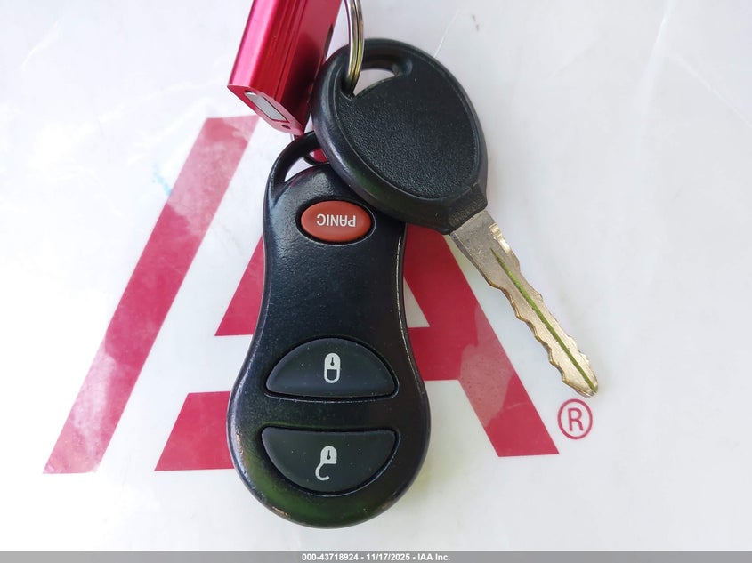 2003 Chrysler Town & Country Lx VIN: 2C4GP44363R243523 Lot: 43718924