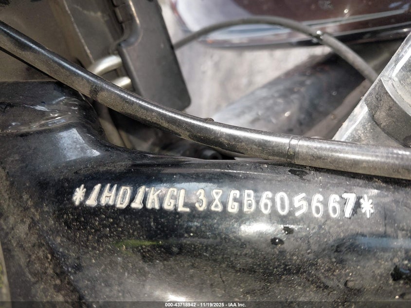 2016 Harley-Davidson Fltru VIN: 1HD1KGL38GB605667 Lot: 43718942