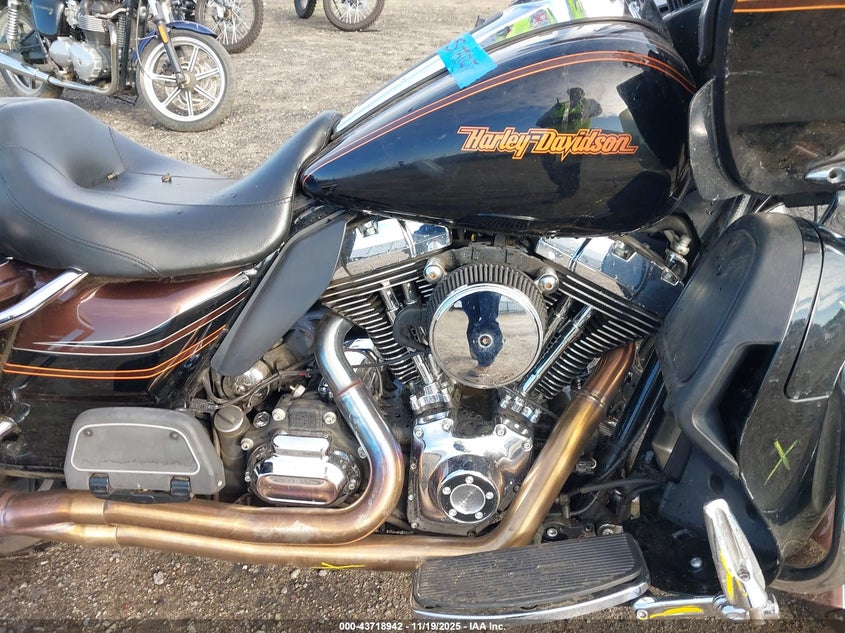 2016 Harley-Davidson Fltru VIN: 1HD1KGL38GB605667 Lot: 43718942