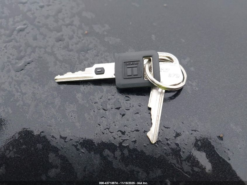 2001 Chevrolet Lumina VIN: 2G1WL52J311138313 Lot: 43718974