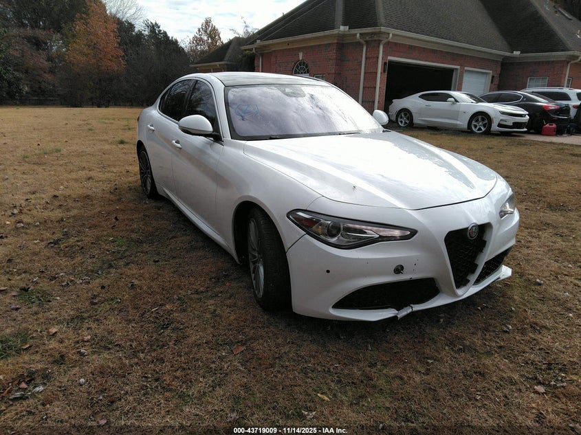 ALFA ROMEO GIULIA TI RWD