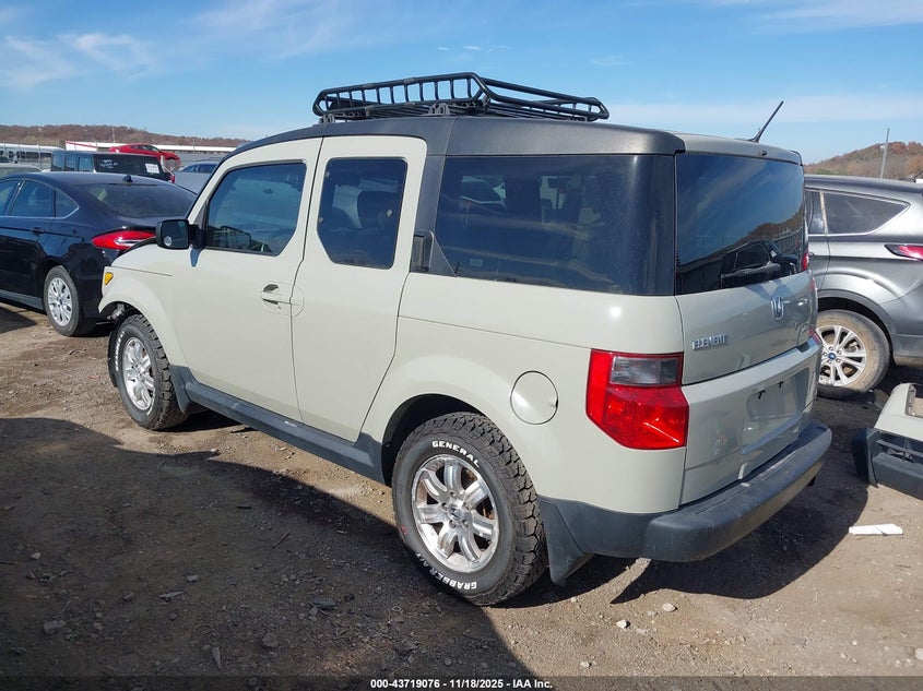 5J6YH28788L003936 2008 HONDA ELEMENT photo no. 3