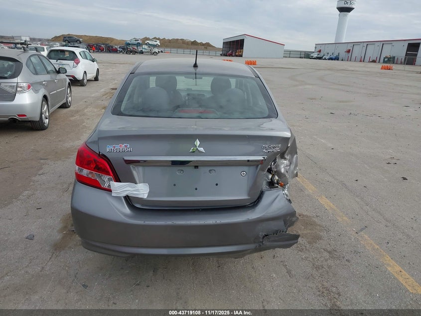 2018 Mitsubishi Mirage Es VIN: ML32F3FJ0JHF0319 Lot: 43719108