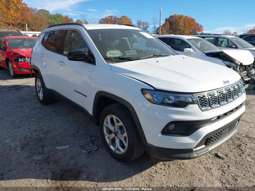 JEEP COMPASS LATITUDE 4X4