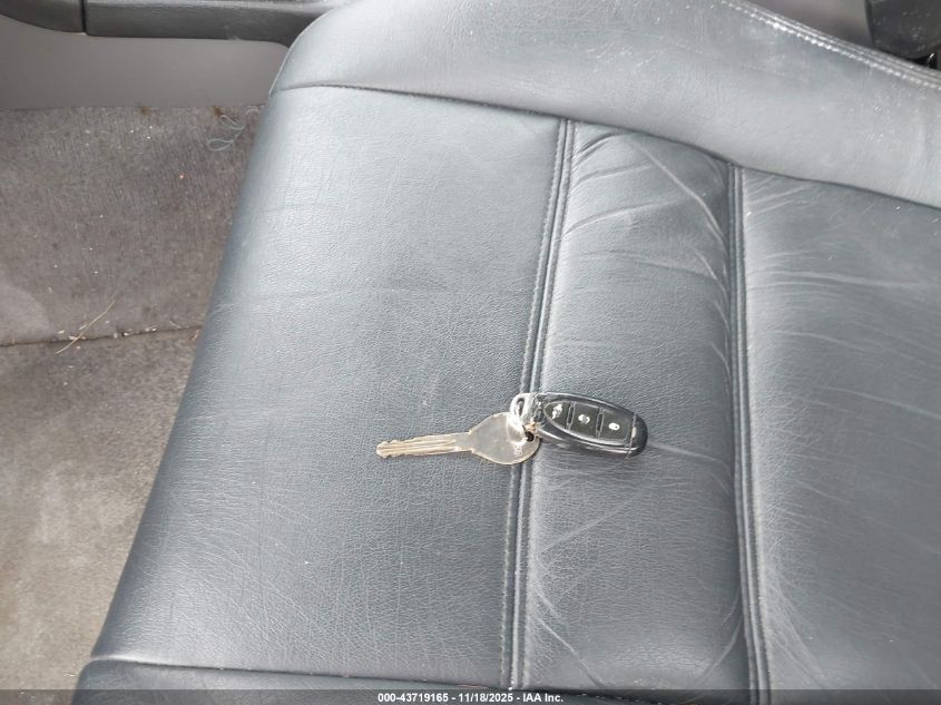 2001 Subaru Legacy L VIN: 4S3BH635717302048 Lot: 43719165