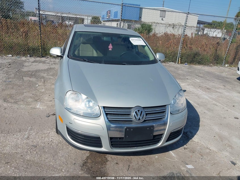 3VWRZ7AJ1AM158646 2010 VOLKSWAGEN JETTA photo no. 6