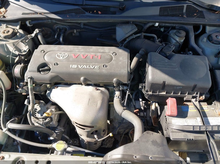 2003 Toyota Camry Le VIN: 4T1BE32K33U247810 Lot: 43719211