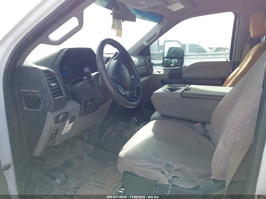 2019 Ford F-550 Chassis Xl VIN: 1FD0W5HT4KED68404 Lot: 43719238