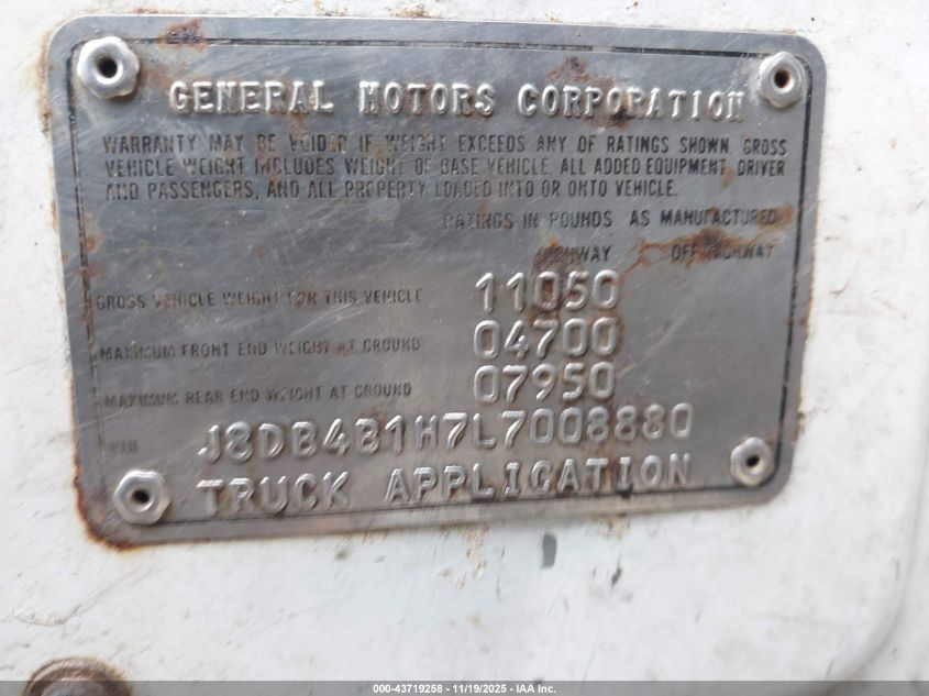 1990 GMC 4000 W4S042 VIN: J8DB4B1H7LF008880 Lot: 43719258