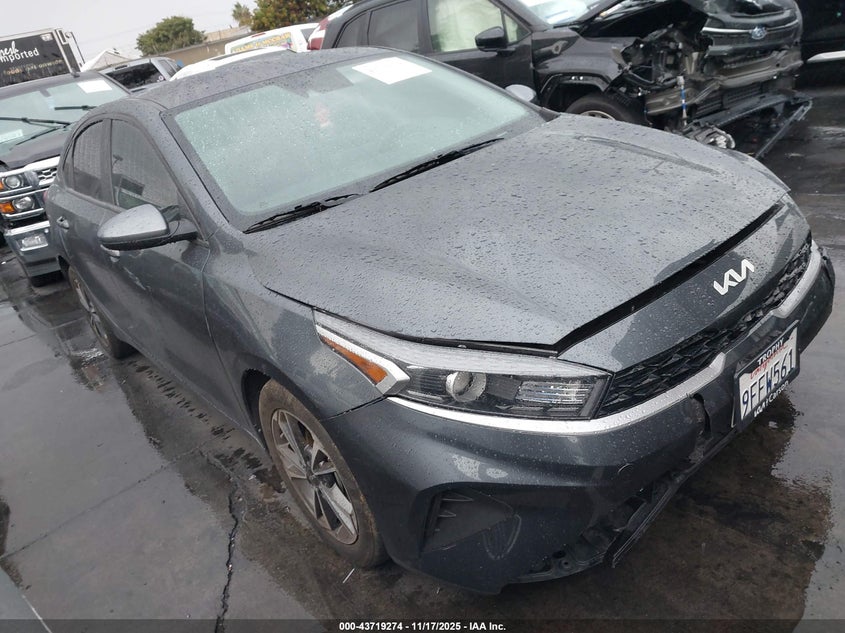 2023 KIA FORTE LXS - 3KPF24AD1PE603862