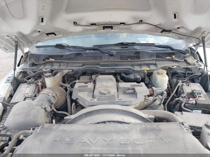 2018 Ram 5500 Chassis Tradesman/Slt VIN: 3C7WRNBL6JG166964 Lot: 43719287