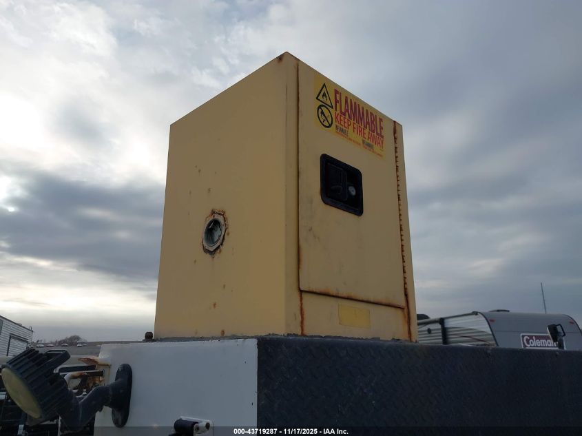 2018 Ram 5500 Chassis Tradesman/Slt VIN: 3C7WRNBL6JG166964 Lot: 43719287