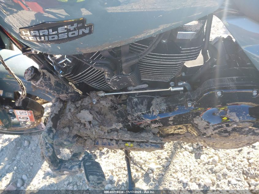 2024 Harley-Davidson Flhx VIN: 1HD1KB711RB635611 Lot: 43719334
