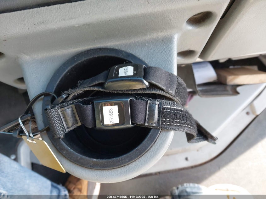 2013 Isuzu Commercial Van VIN: JALB4T177D7W00424 Lot: 43719365