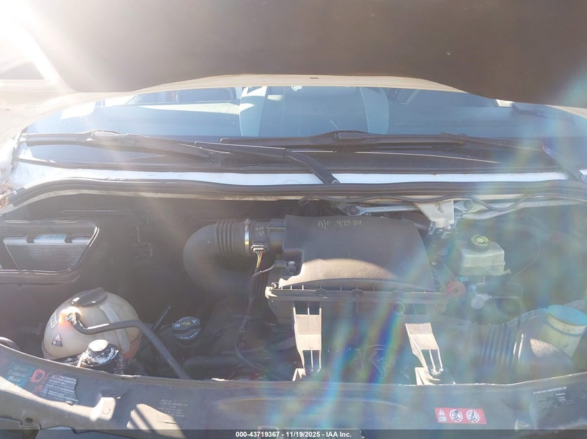 2011 Mercedes-Benz Sprinter 2500 High Roof VIN: WD3PE8CB4B5571664 Lot: 43719367