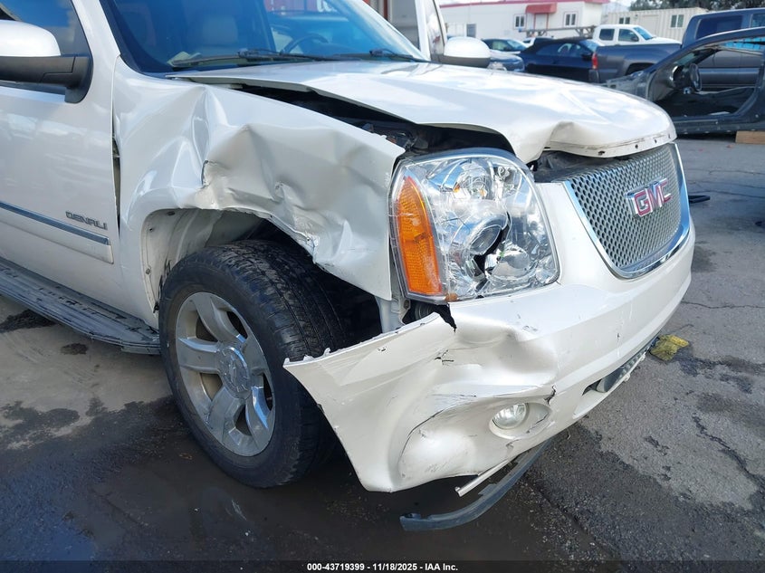 2012 GMC Yukon Xl 1500 Denali VIN: 1GKS2MEF8CR233653 Lot: 43719399