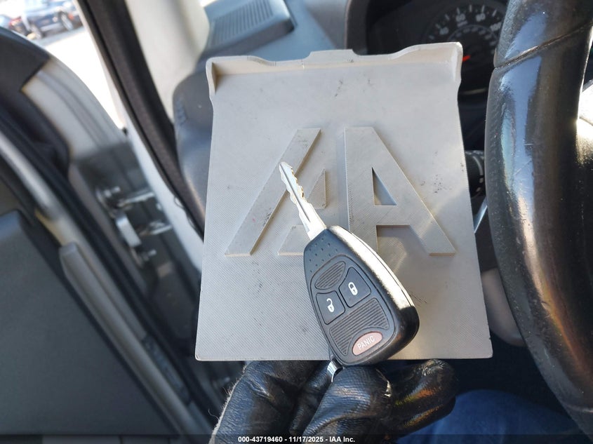 2007 Jeep Compass Limited VIN: 1J8FT57W67D117022 Lot: 43719460