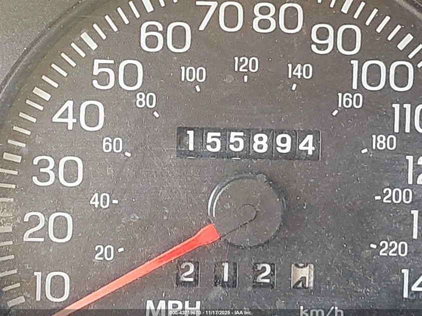 2002 Ford Crown Victoria Natural Gas Vehicle/Police/Police Street Appearance VIN: 2FAFP71W72X157701 Lot: 43719670