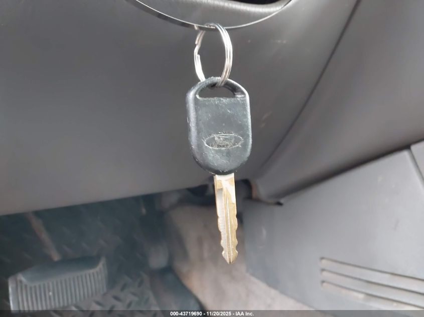 2004 Ford Explorer Nbx/Xlt VIN: 1FMDU73W64UC11633 Lot: 43719690