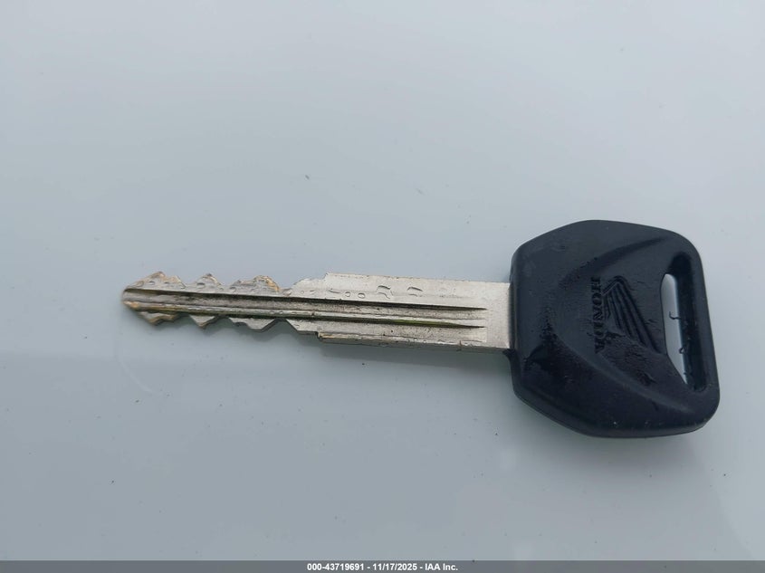 2007 Honda Cb900 F VIN: JH2SC480X7M500821 Lot: 43719691