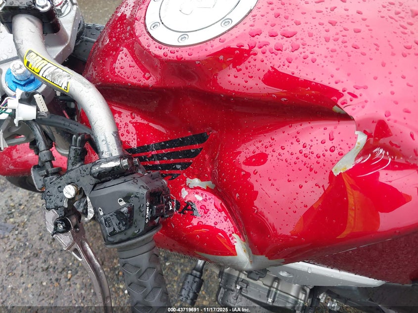 2007 Honda Cb900 F VIN: JH2SC480X7M500821 Lot: 43719691