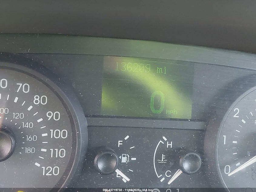 2009 Mercury Grand Marquis Ls (Fleet Only) VIN: 2MEHM75V19X621085 Lot: 43719738