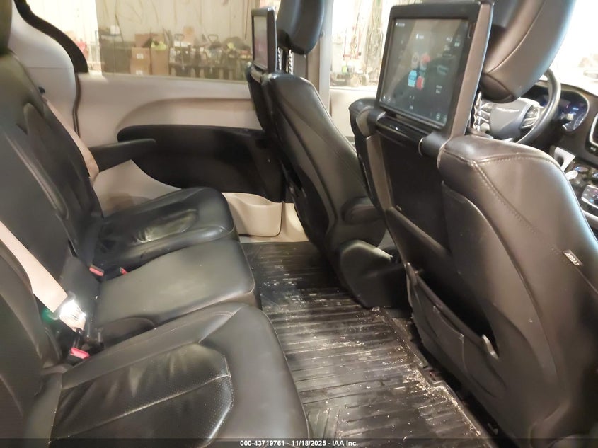 2017 Chrysler Pacifica Touring-L Plus VIN: 2C4RC1EG0HR738960 Lot: 43719761