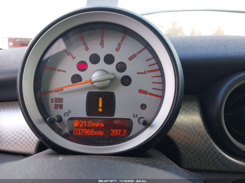 2007 Mini Cooper S VIN: WMWMF73557TT81074 Lot: 43719777