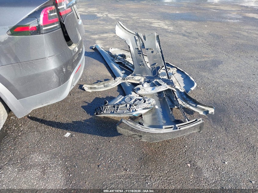 2024 Tesla Model X Long Range VIN: 7SAXCDE57RF433494 Lot: 43719783