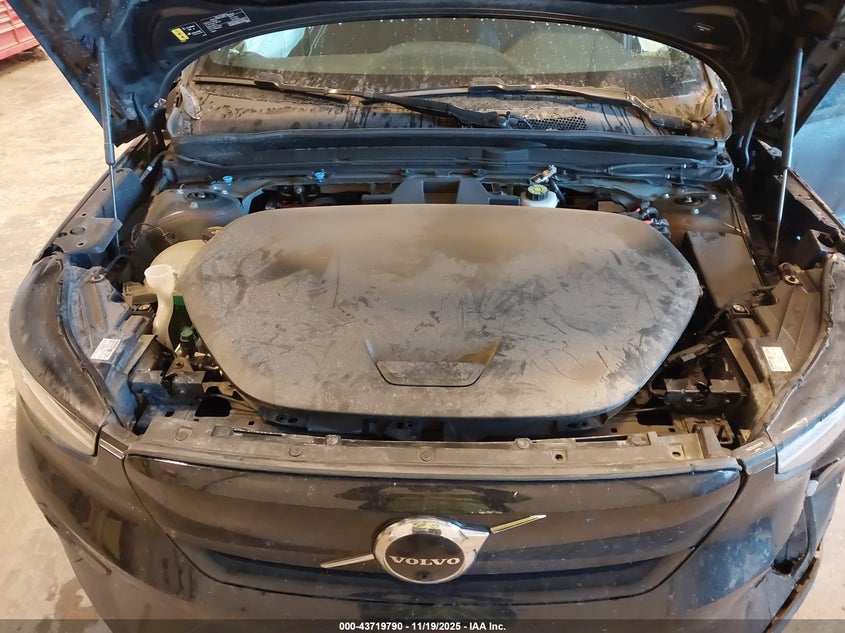 2023 Volvo Xc40 Recharge Pure Electric Twin Plus VIN: YV4ED3UL0P2059738 Lot: 43719790