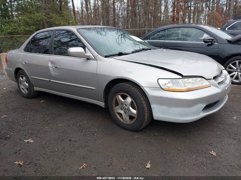 1HGCG165XXA010512 1999 HONDA ACCORD photo no. 21