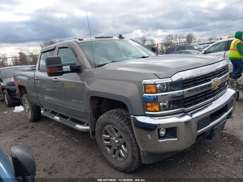 2017 CHEVROLET SILVERADO 2500HD LT - 1GC1KVEG5HF114618