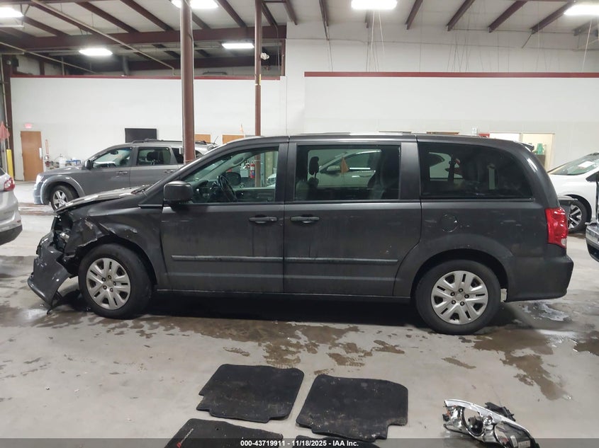 2015 Dodge Grand Caravan American Value Pkg VIN: 2C4RDGBG3FR616899 Lot: 43719911