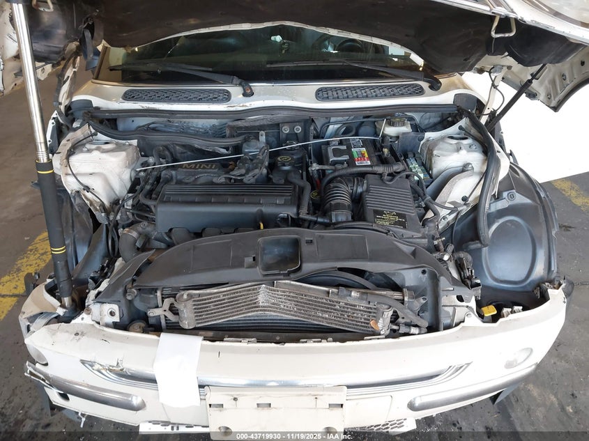 2003 Mini Cooper VIN: WMWRC33493TE15349 Lot: 43719930